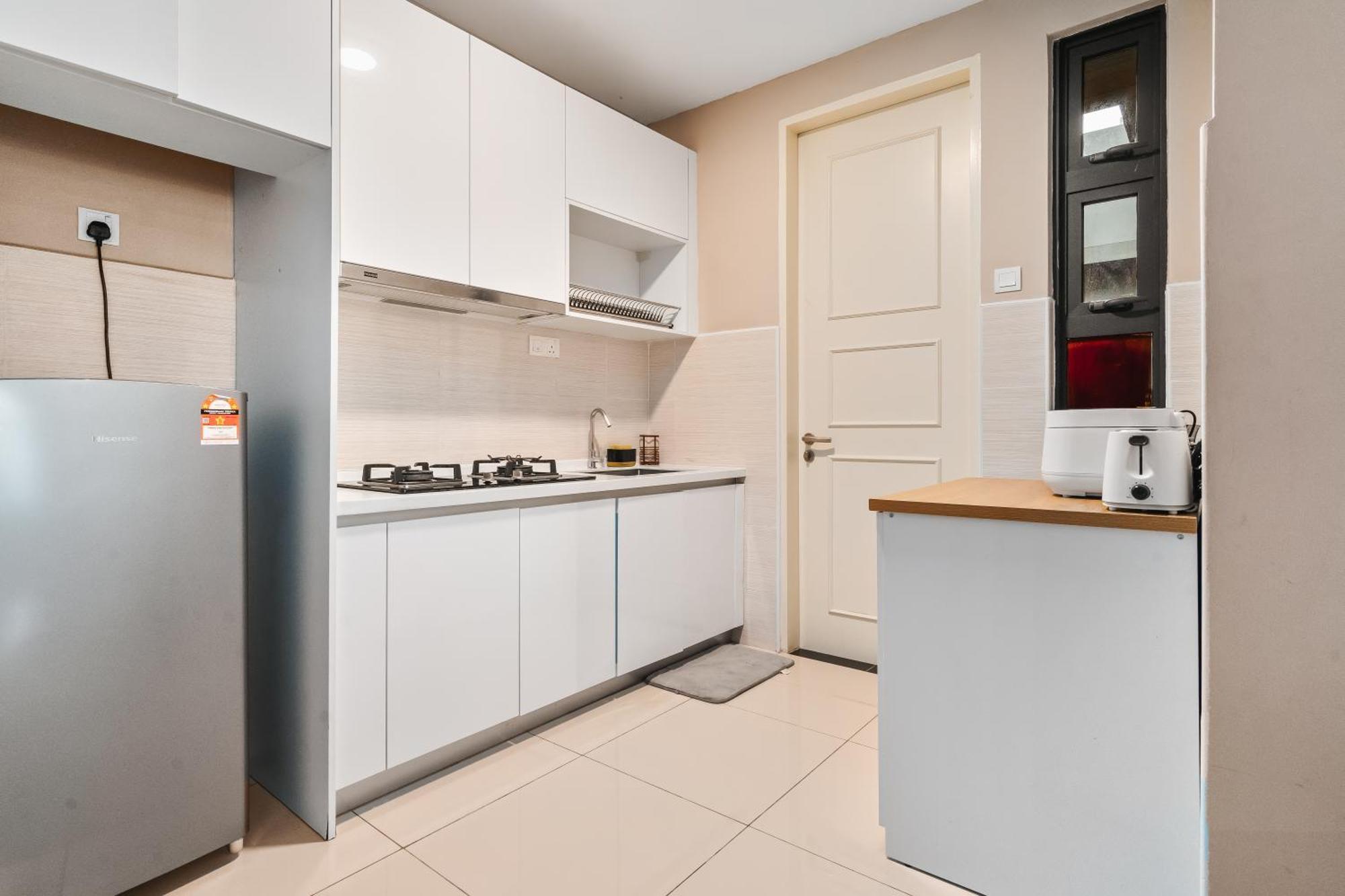 Cozy With Klcc View & 1 Min To Lrt Station Kuala Lumpur